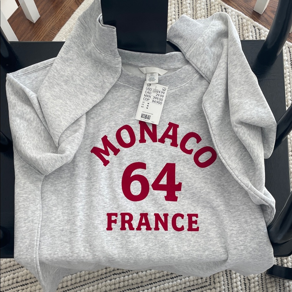 H&M Gray Sweatshirt with Red Print
